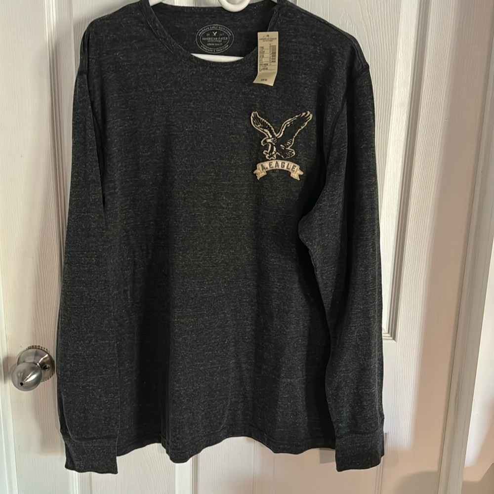 American Eagle Men’s Long Sleeve Shirt NWT- XL